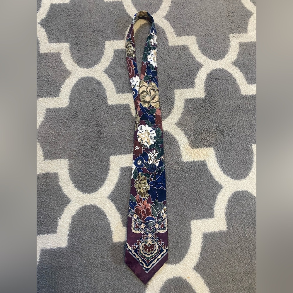 Chez Roffie New York Tie